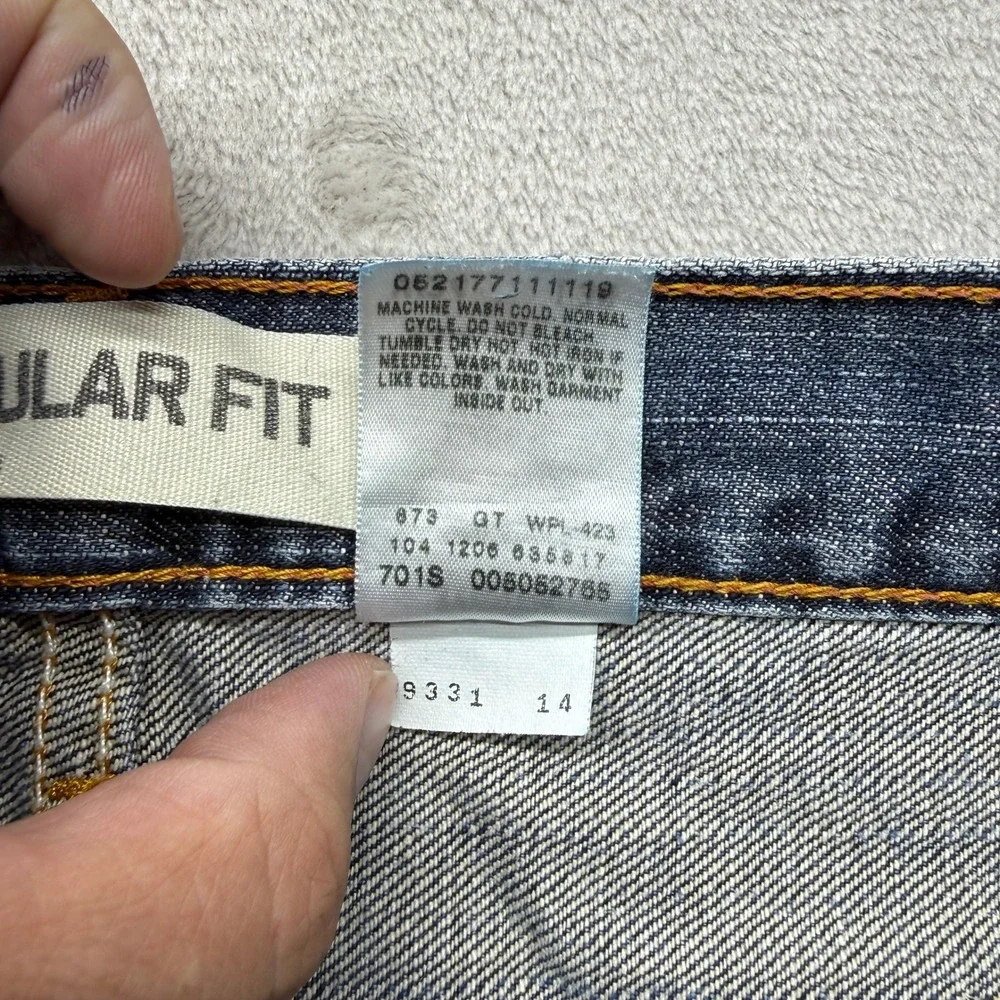 Vintage Levi's 505 Regular Fit Jeans Men 34x30 Blue Straight Dark Wash Denim Y2K